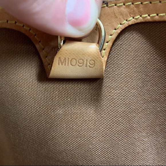 Louis Vuitton Monogram Ellipse Backpack main image 4